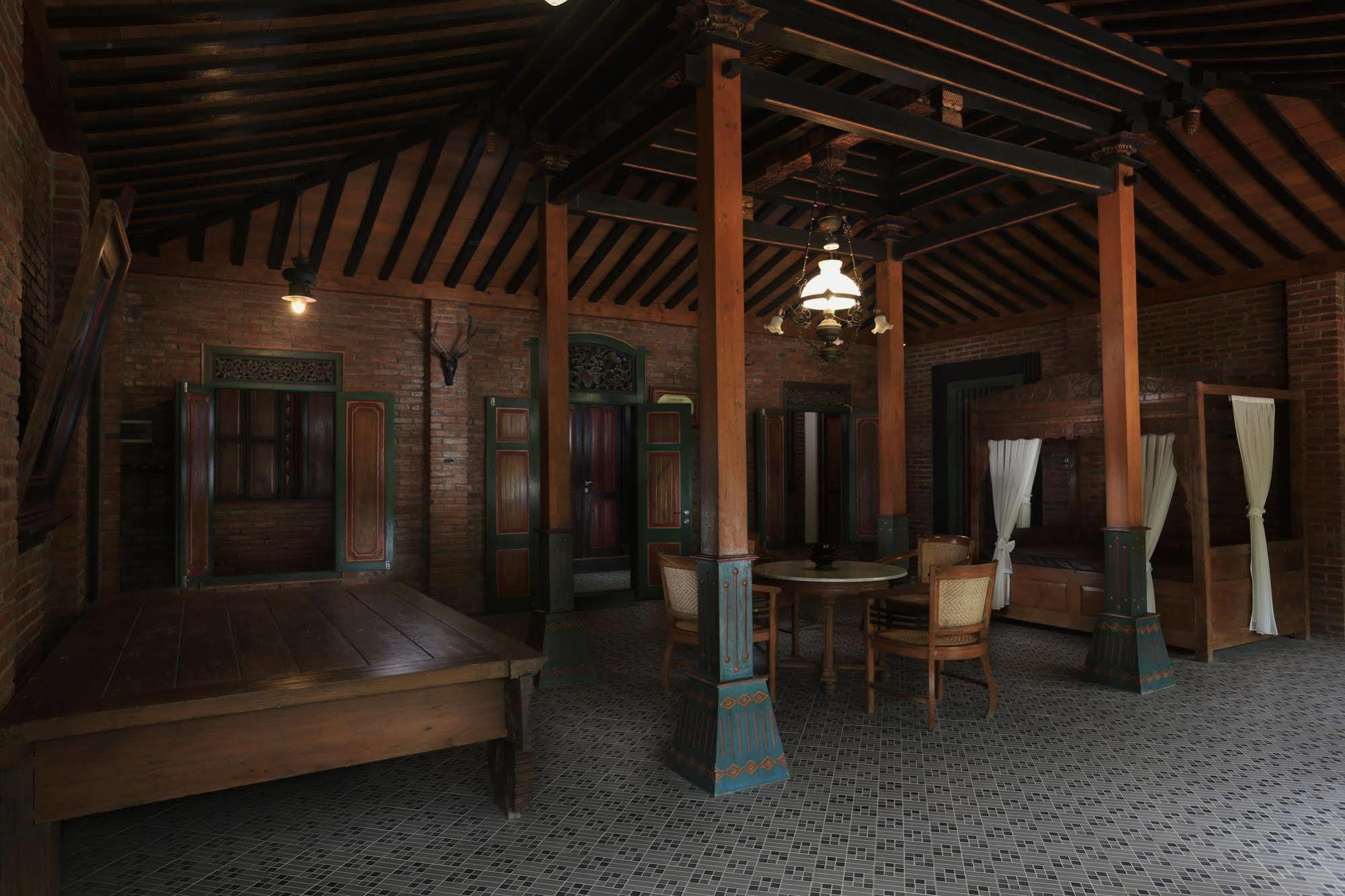 Melva Balemong Hotel Ungaran Buitenkant foto